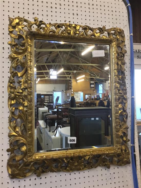 Florentine giltwood mirror